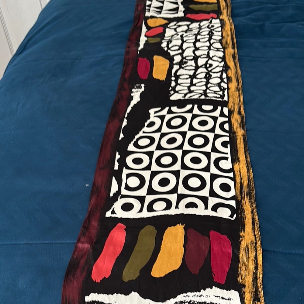 Adrienne Vittadini Artistic Scarf - Picture 2 of 5